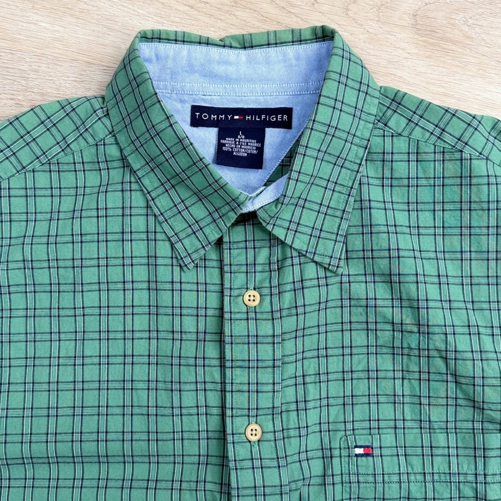 Tommy Hilfiger Plaid Short Sleeve Button Down Men Size L Green Office Casual